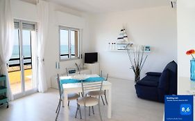 Izzhome Bella Vista